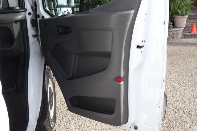 2022 Ford Transit-250 Base