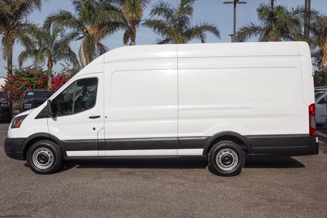 2022 Ford Transit-250 Base