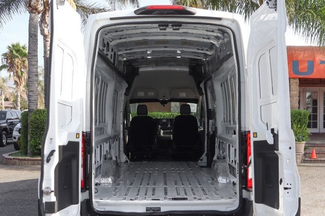 2022 Ford Transit-250 Base