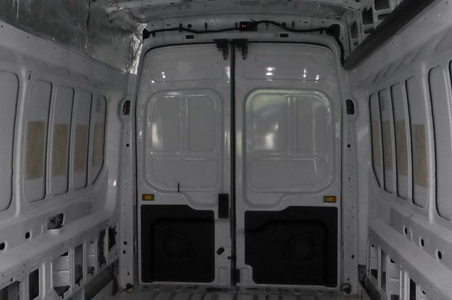 2022 Ford Transit-250 Base