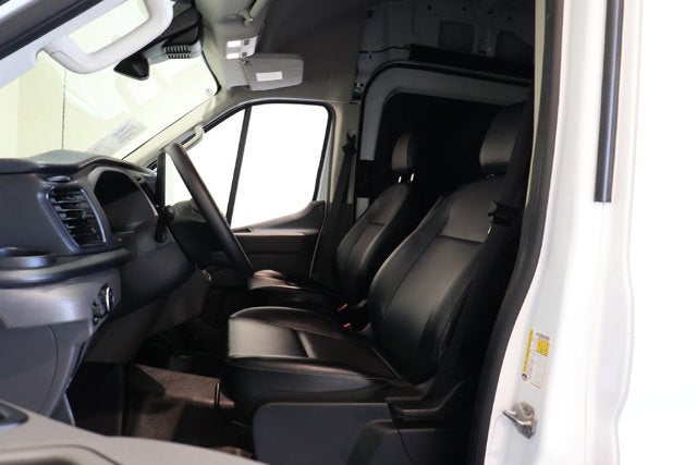 2025 Ford E-Transit Cargo Van Base