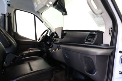 2025 Ford E-Transit Cargo Van Base