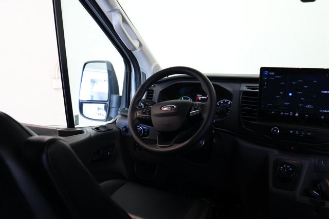 2025 Ford E-Transit Cargo Van Base