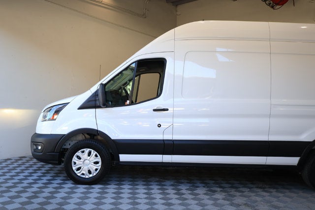 2025 Ford E-Transit Cargo Van Base