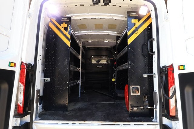 2022 Ford E-Transit Cargo Van Base