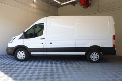 2022 Ford E-Transit Cargo Van Base