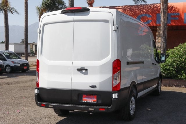 2022 Ford E-Transit-350 Base