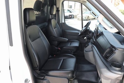 2022 Ford E-Transit-350 Base