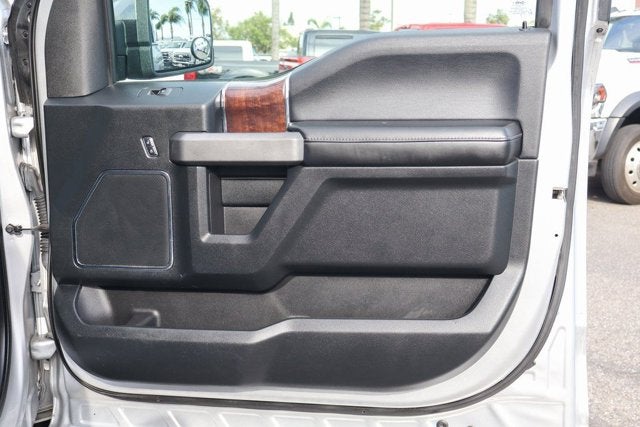 2016 Ford F-150 Platinum