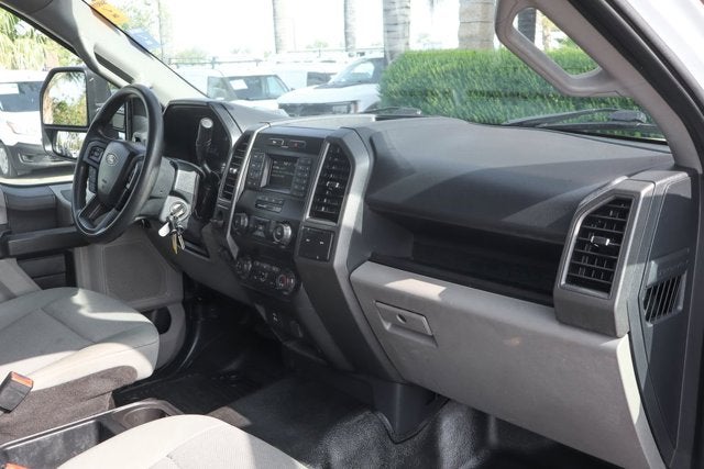 2022 Ford F-350SD XL