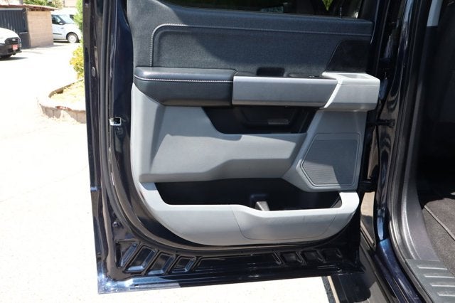 2023 Ford F-150 Lightning XLT