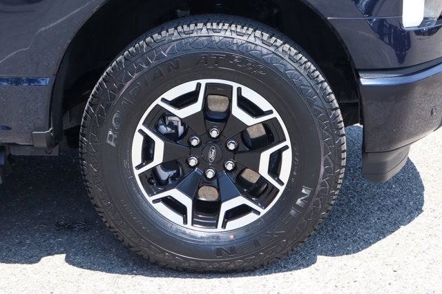 2023 Ford F-150 Lightning XLT