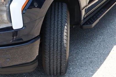 2023 Ford F-150 Lightning XLT