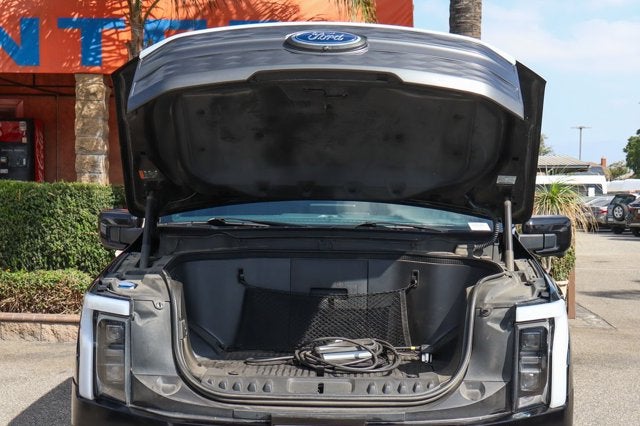 2022 Ford F-150 Lightning Lariat