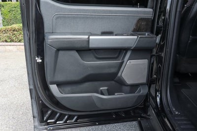 2022 Ford F-150 Lightning Lariat