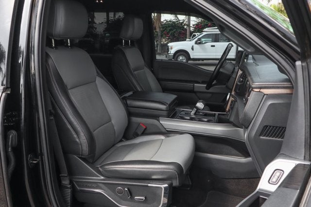 2022 Ford F-150 Lightning Lariat