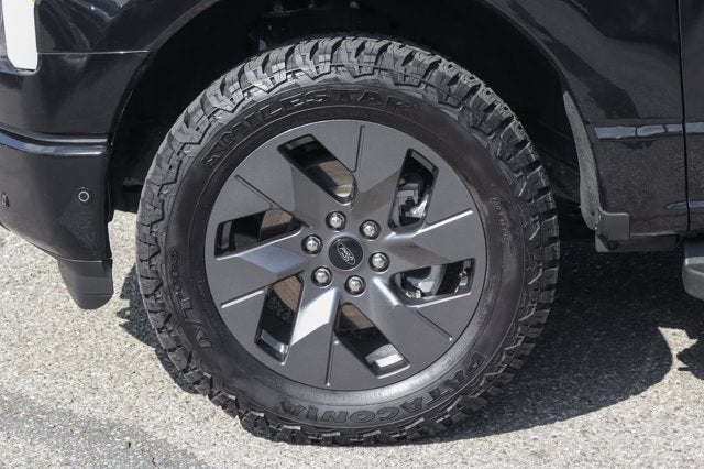 2022 Ford F-150 Lightning Lariat