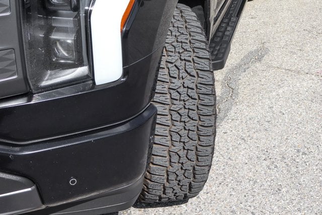 2022 Ford F-150 Lightning Lariat