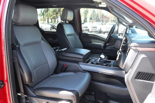 2023 Ford F-150 Lightning Lariat