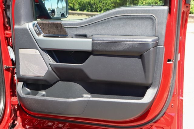 2023 Ford F-150 Lightning Lariat