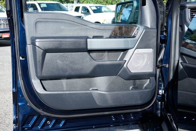 2023 Ford F-150 Lightning Lariat