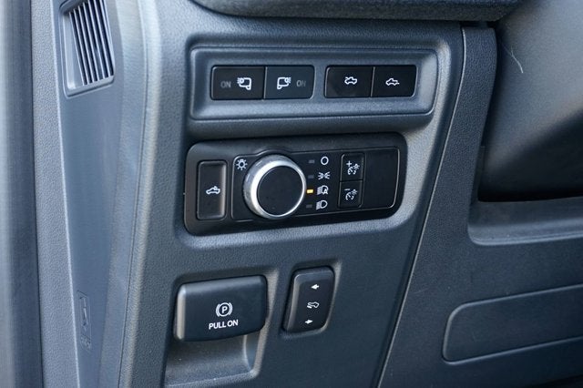 2023 Ford F-150 Lightning Lariat