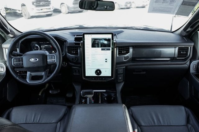 2023 Ford F-150 Lightning Lariat