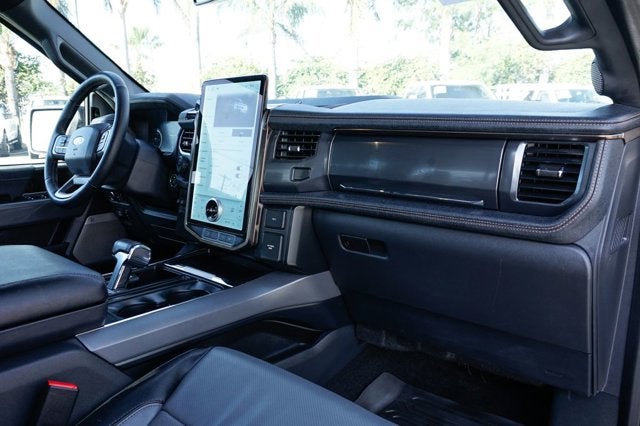 2023 Ford F-150 Lightning Lariat