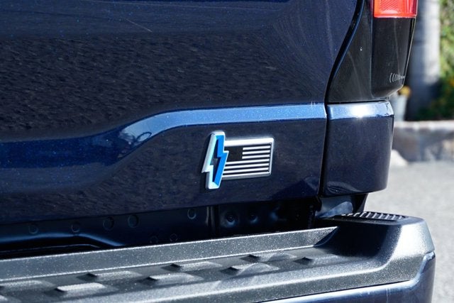 2023 Ford F-150 Lightning Lariat