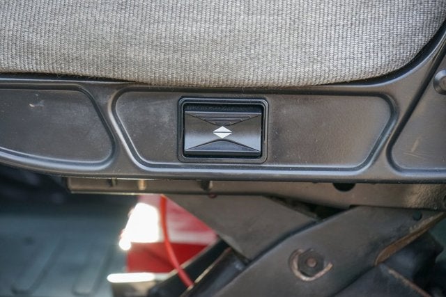 2013 Freightliner M2 106