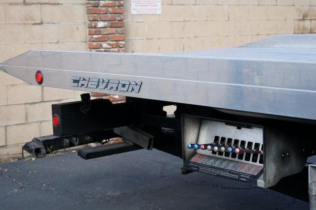 2023 Freightliner M2 106 MD