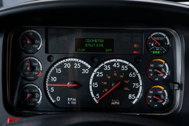 2023 Freightliner M2 106 MD