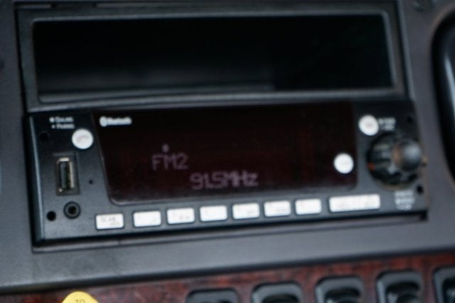 2023 Freightliner M2 106 MD