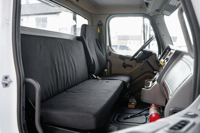 2023 Freightliner M2 106 MD