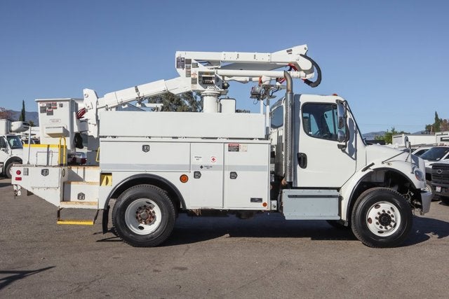 2016 Freightliner M2 106 MD