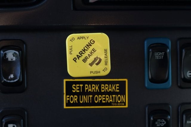 2016 Freightliner M2 106 MD