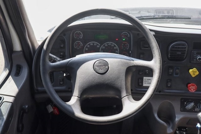 2016 Freightliner 114SD Base