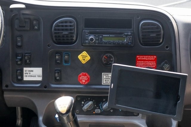 2016 Freightliner 114SD Base