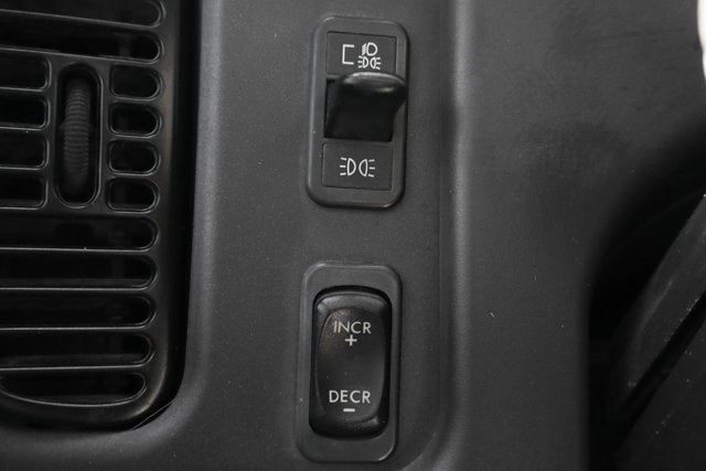 2016 Freightliner 114SD Base