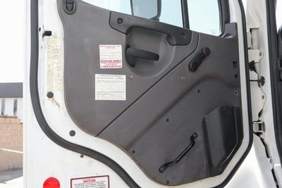 2016 Freightliner 114SD Base