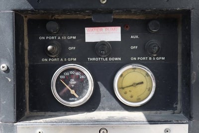 2016 Freightliner 114SD Base