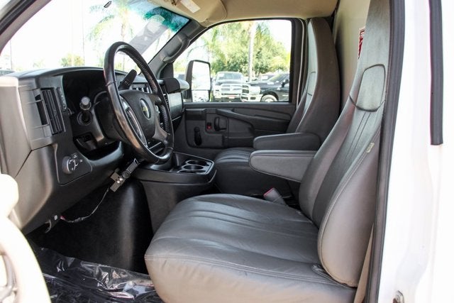 2014 Chevrolet Express 4500 Base