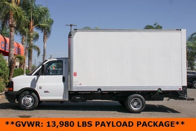 2014 Chevrolet Express 4500 Base