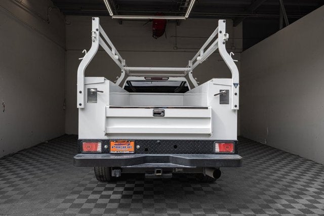 2023 Chevrolet Silverado 3500HD CC Work Truck