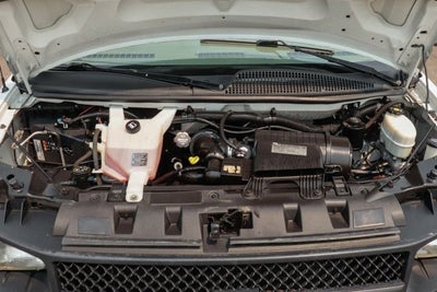 2015 Chevrolet Express 4500 Base