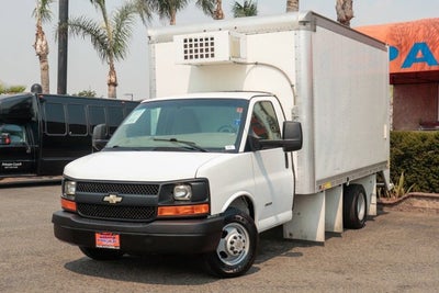 2015 Chevrolet Express 4500 Base