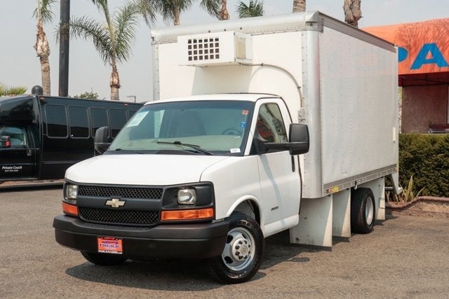 2015 Chevrolet Express 4500 Base