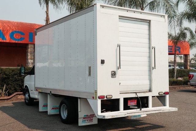2015 Chevrolet Express 4500 Base