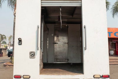 2015 Chevrolet Express 4500 Base