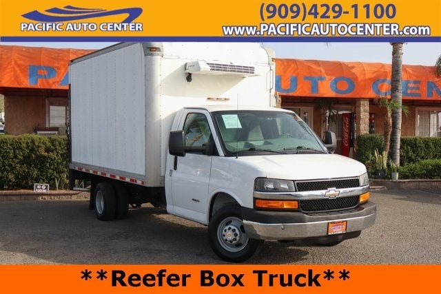 2016 Chevrolet Express 4500 Base